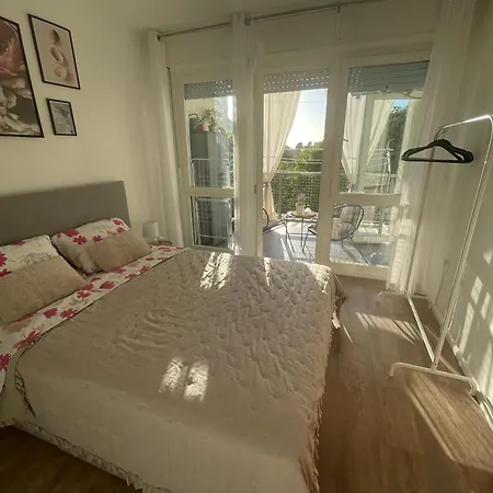 Iva Apartment *